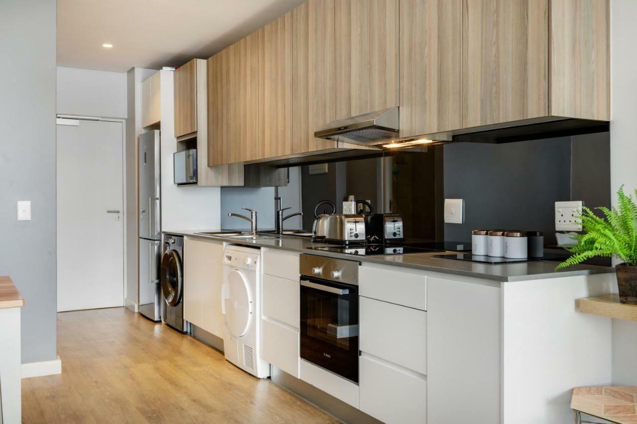 Backup-Power Eco Balcony Apartment Near Table Mountain Kapstaden Exteriör bild